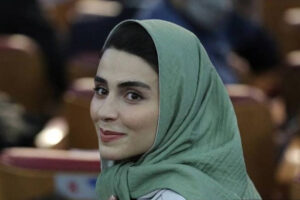 واکنش خنده دار و صمیمانه شهاب حسینی و لاله مرزبان به شوخی‌های جنجالی با سریال «آبان» در شبکه‌های اجتماعی + ویدیو / وقتی طنز و احساس در هم آمیخت