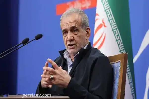 دوچرخه سواری مسعود پزشکیان در «مسیر سلامت» اصفهان، نماد ترویج ورزش همگانی و سبک زندگی فعال / پیام سلامت از عالیترین مقام اجرایی