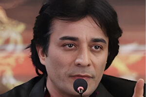 وداع تلخ بازیگر «نون خ» با رفیق قدیمی اش حمید طالقانی / انتشار عکس زیرخاکی علی صالحی از پشت‌صحنه جاده در دست تعمیر سال ۸۷