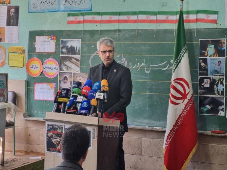 بقایی محل نشست خبری خود را تغییر داد ؛ مدرسه مکان جدید نشست خبری امروز + عکس