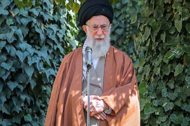 چرا رهبر شهید به پناهگاه نرفت؟ | پاسخ حجتالاسلام سیداحمد غفاری