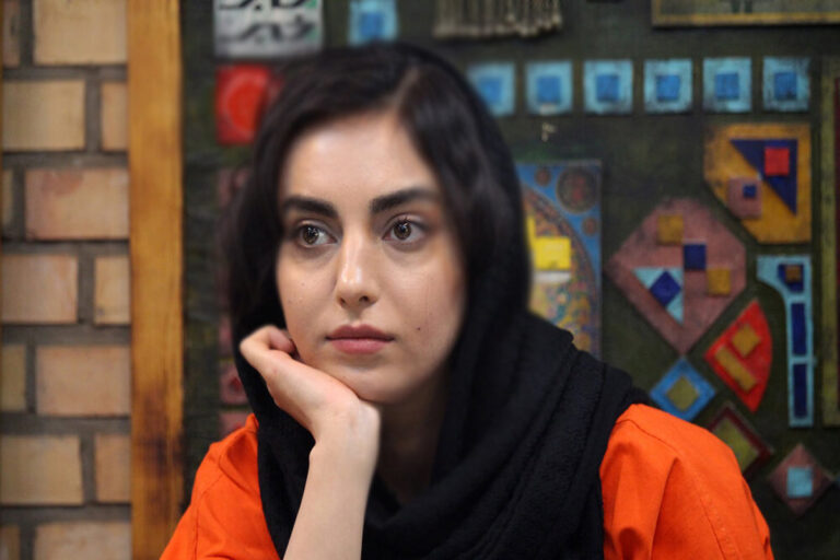 چالش جدید مهشید جوادی در فضای مجازی / بازیگر سریال «بچه مهندس» با پستی تأمل‌برانگیز جلب توجه کرد! + عکس