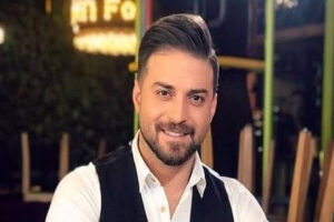 بابک جهانبخش با استایلی تازه و مدل موی جدید، هوادارانش را غافلگیر کرد + عکس