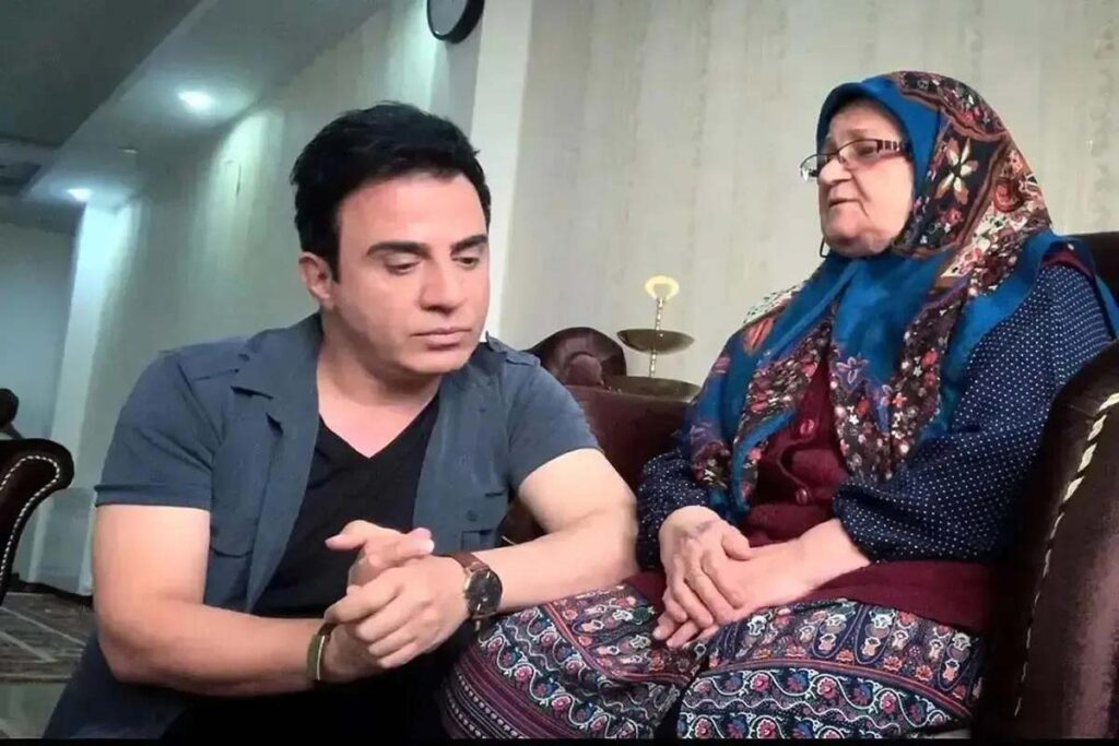 مراسم ختم مادر عموپورنگ