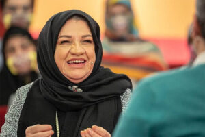 ناهید مسلمی و ارتباط نزدیک با خواننده رپ / گفت‌وگوی صمیمی بازیگر پیشکسوت+ ویدیو