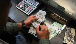 هفته دوم شهریور برای دلار چه در پیش دارد؟ بازار بعد از رکوردهای تازه به کدام سمت می‌رود