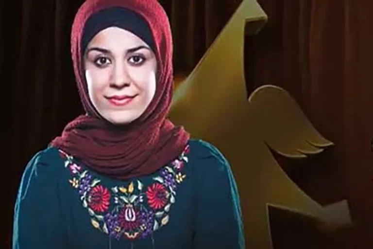 عکس جدید فاطمه عبادی قهرمان عصر جدید در کنار همسر و فرزندش