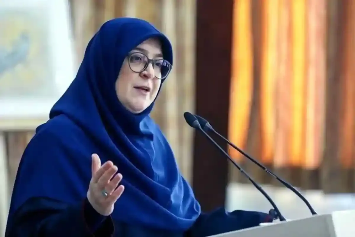 روایت فاطمه مهاجرانی از یک پیشنهاد متفاوت ؛ «برای پذیرفتن مسئولیت گفتند چادر بپوشم»