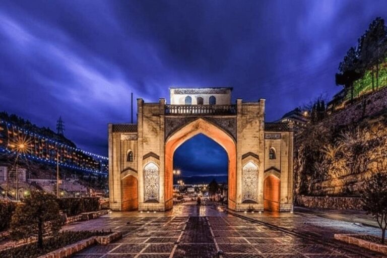 تصویری از «دروازه قرآن شیراز» در دوران قاجار + عکس