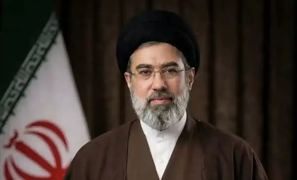 خداقوت آیت الله سیدمجتبی خامنه‌ای به دولت چهاردهم بابت اقدامات شایسته در شرایط تشدید تحریم‌ها و محاصره‌ها