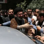 ۵۷ سالگی رهبر انقلاب در کنار چهره‌هایی که تاریخ‌ساز شدند