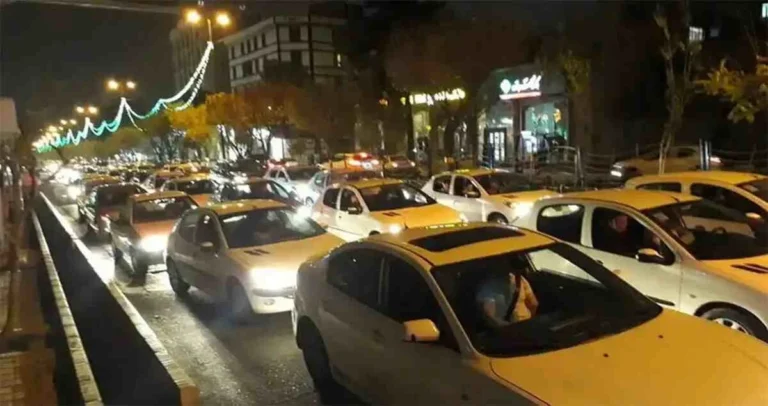 شوکه شدن توریست آمریکایی از پدیده دور دور رسم عجیب جوانان ایرانی + ویدیو