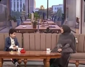 پسر ۷ ساله تبریزی که سه پایه از هم‌سن‌هایش جلوتر است ؛ او کلاس چهارم درس می‌خواند