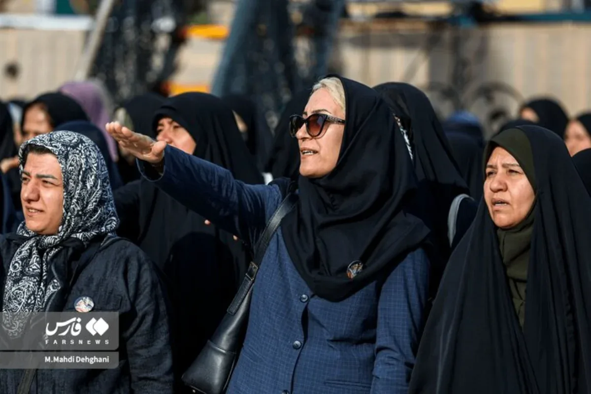 تصاویری از آموزشهای نظامی زنان جانفدا ؛ از راپلسواری تا تیراندازی با ضدهوایی