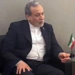 حضور عراقچی در مراسم تدفین خواهرش ؛ لحظات وداع با یک یادداشت تلخ
