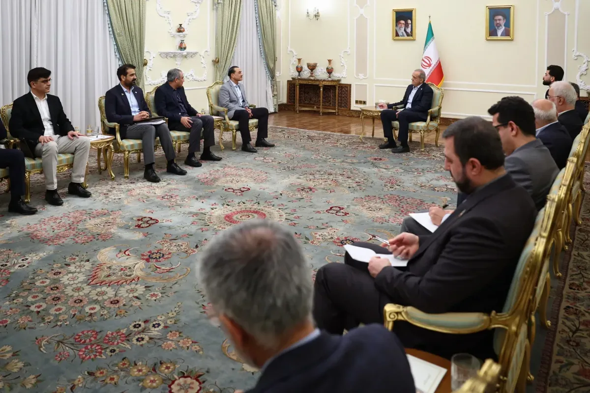 توییت جنجالی پزشکیان درباره ستارخان پس از دیدار با فرمانده ارتش پاکستان