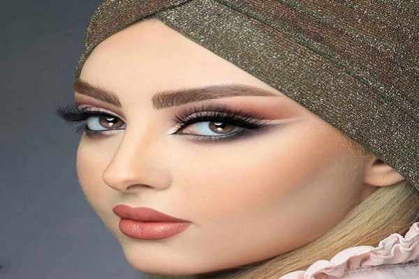آموزش آرایش چشم عربی شیک و زیبا؛ رازهای یک نگاه جذاب