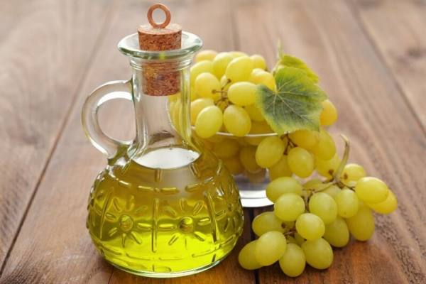 روغن هسته انگور برای تقویت مو