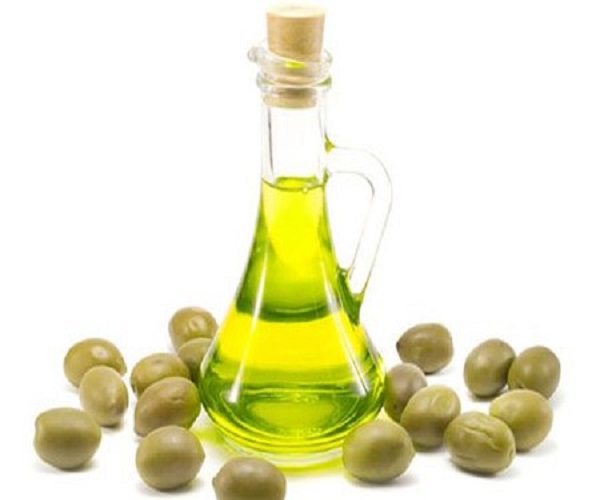 فواید باور نکردنی ماساژ بدن با روغن زیتون برای زیبایی پوست و مو!