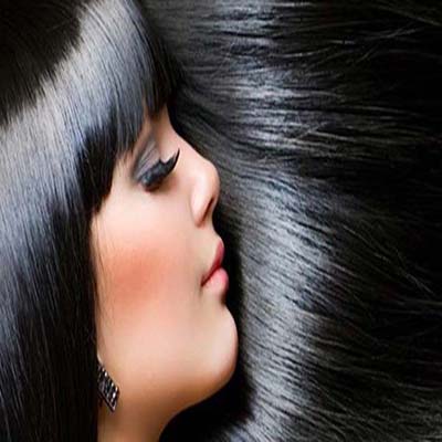 راه های طبیعی و بسیار ساده برای مشکی کردن موها