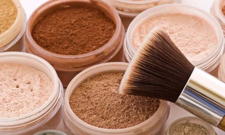 کرم پودر پوست چرب ؛ بهترین کرم پودرهای مات و آبرسان (ایرانی و خارجی) برای پوست چرب در فصل سرما