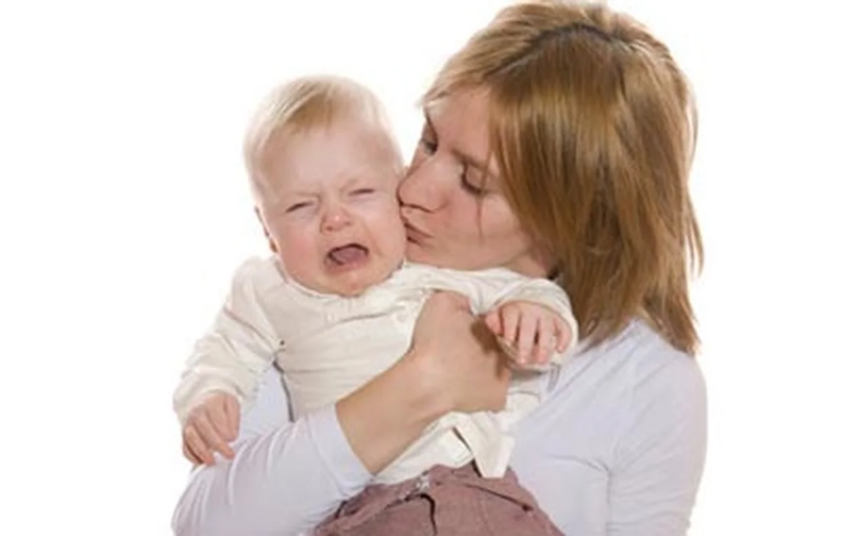 رفع گریه و بی تابی کودک