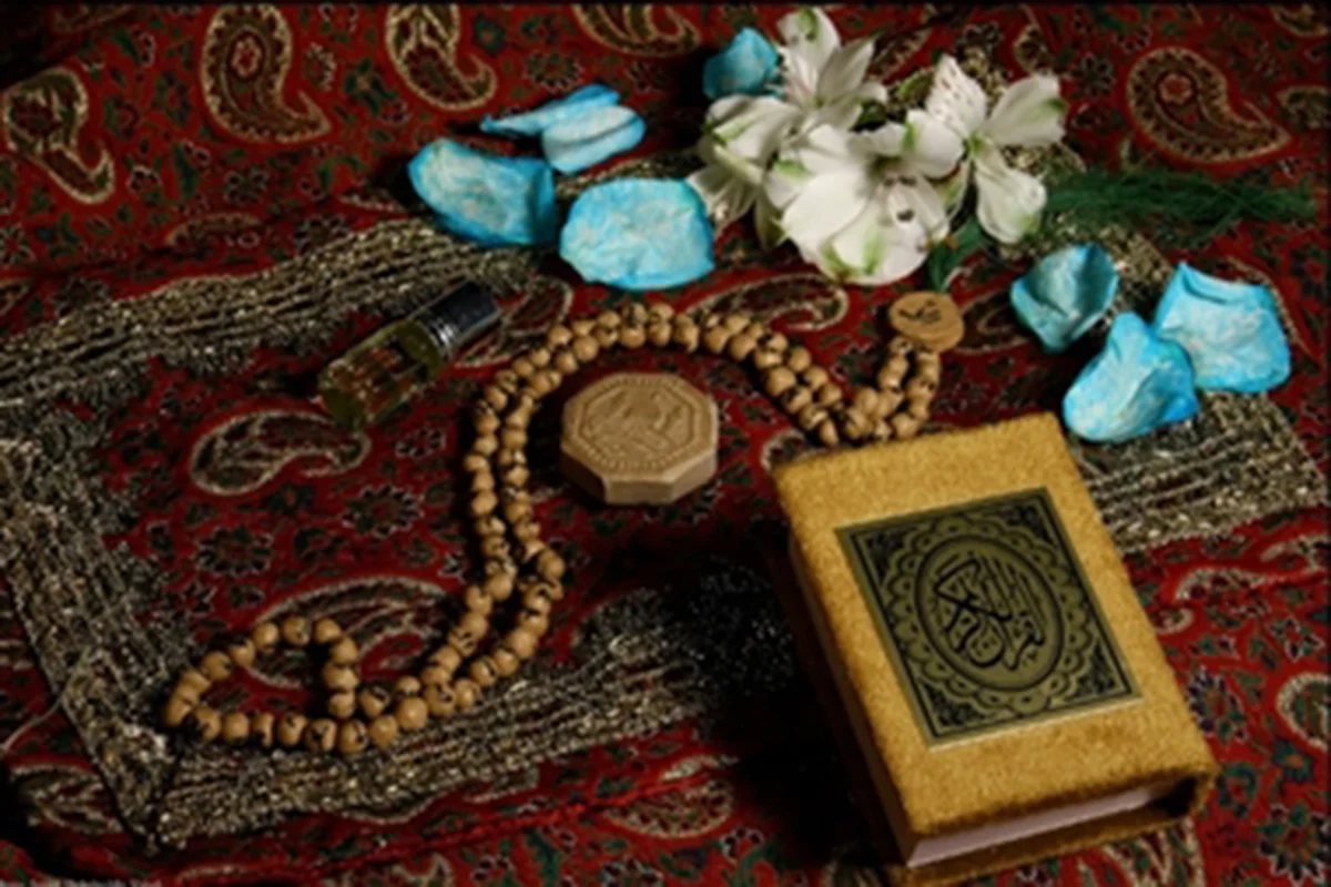 آثار خواندن نماز شب و نافله صبح