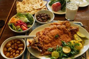 احادیثی درباره غذا خوردن