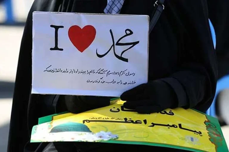 توهین به مقدسات و نحوه برخورد پیامبر و امامان