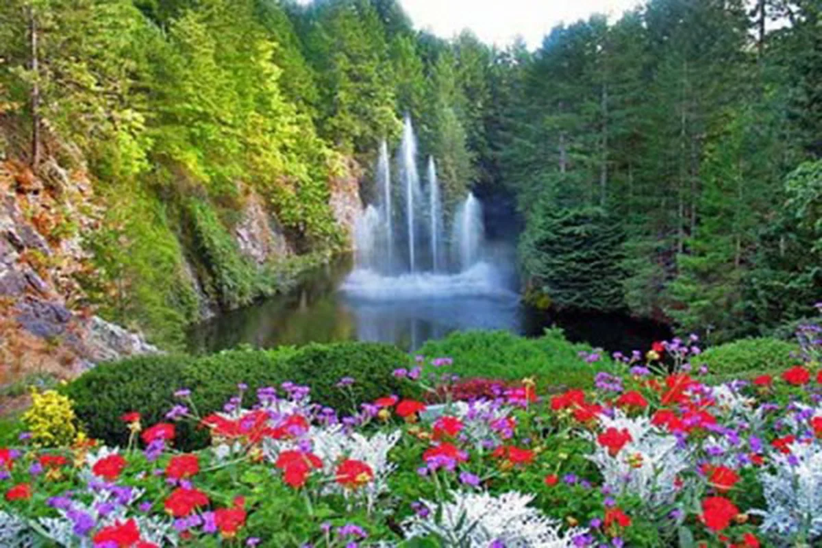 بهشتیان چه ویژگی هایی دارند ؟/ صد صفت از صفات بهشتیان با توجه به آیات قرآن کریم