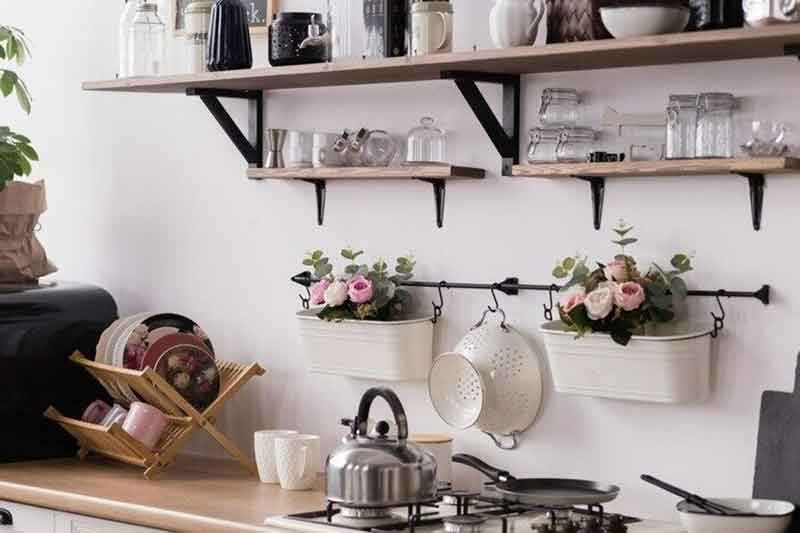 نصب روی دیوارهای خالی و فضای مرده