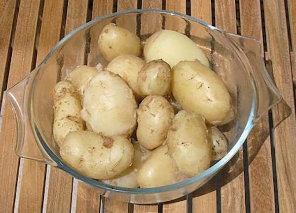 سیب زمینی آب پز