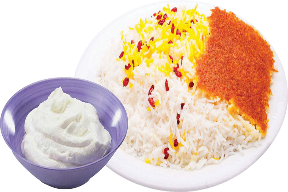 عوارض خوردن ماست با غذا