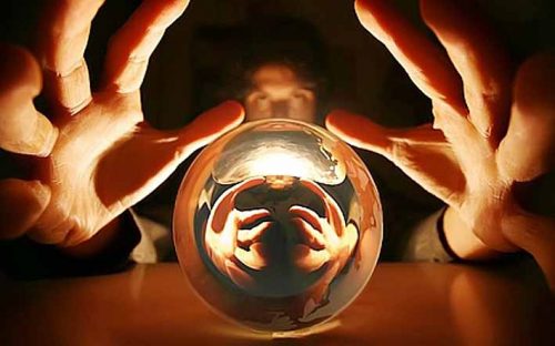 بازار داغ حاشیه‌ها