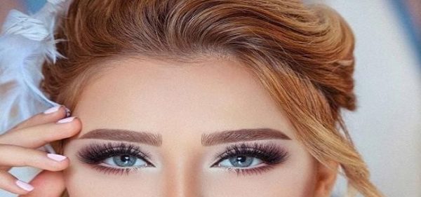 آرایش چشم و گونه