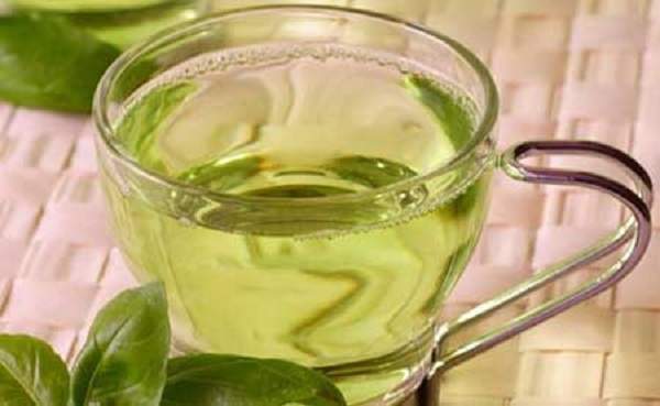 ژل دور چشم خیار و ویتامین E